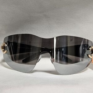 Designer Look Shield Diva Sunglasses New